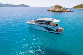 Blue Neptune Yacht